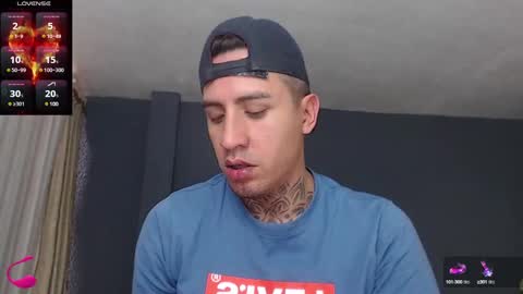 Snapshot of richi_grubby chatting on 12/23/24, 06:16 David online show from 12/23/24, 06:16