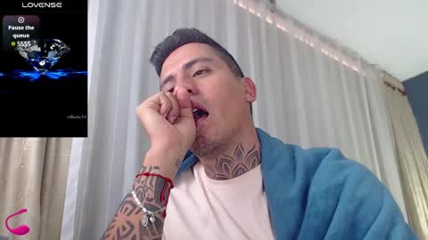 Snapshot of richi_grubby chatting on 01/08/25, 08:50 David online show from 01/08/25, 08:50