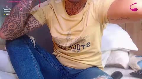 Snapshot of richi_grubby chatting on 03/12/25, 09:45 David online show from 03/12/25, 09:45