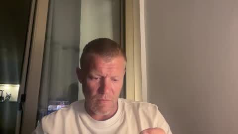 Snapshot of richiee3891 chatting on 06/09/26, 09:37 richiee3891 online show from 06/09/26, 09:37