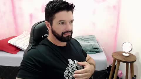 Snapshot of richrolland chatting on 02/04/25, 07:33 Rickseduction online show from 02/04/25, 07:33