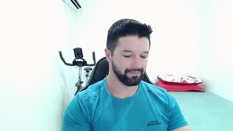 Snapshot of richrolland chatting on 03/02/25, 01:04 Rickseduction online show from 03/02/25, 01:04