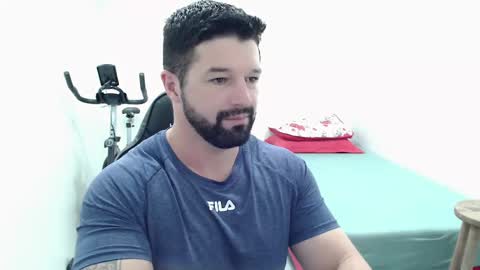 Snapshot of richrolland chatting on 03/02/25, 05:04 Rickseduction online show from 03/02/25, 05:04