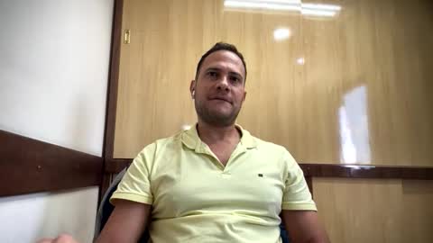 Snapshot of rick503835 chatting on 11/27/25, 03:25 Rick Arian online show from 11/27/25, 03:25