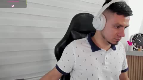 Snapshot of rick_diesel chatting on 11/08/25, 03:50 Rick Diesel online show from 11/08/25, 03:50