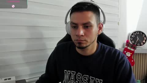 Snapshot of rick_diesel chatting on 11/25/25, 04:34 Rick Diesel online show from 11/25/25, 04:34