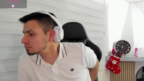 Snapshot of rick_diesel chatting on 11/27/25, 04:47 Rick Diesel online show from 11/27/25, 04:47