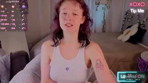 Snapshot of ricki_bloom chatting on 06/14/26, 01:14 Ricki online show from 06/14/26, 01:14