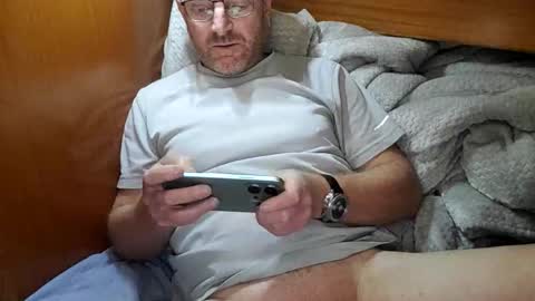 Snapshot of rickitou chatting on 02/15/26, 02:47 FireLion online show from 02/15/26, 02:47