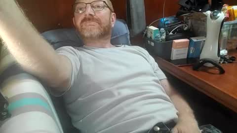 Snapshot of rickitou chatting on 03/31/26, 07:42 FireLion online show from 03/31/26, 07:42