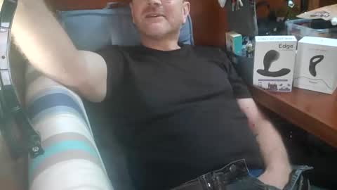 Snapshot of rickitou chatting on 04/03/26, 07:17 FireLion online show from 04/03/26, 07:17