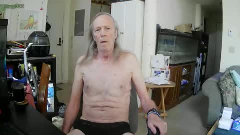 rickl56 online show from 04/16/26, 03:57