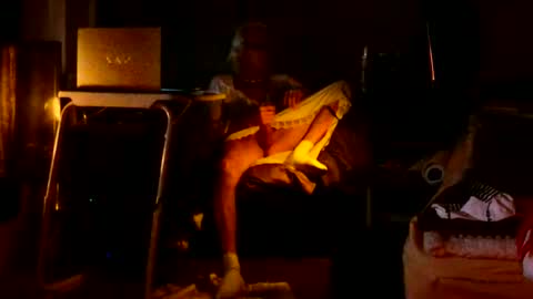 PINK HOLE TWINK online show from 04/13/26, 01:55