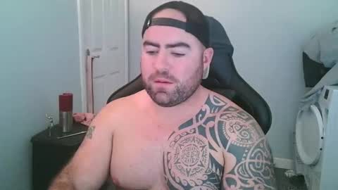 Snapshot of ricky1991j chatting on 11/10/25, 01:43 ricky1991j online show from 11/10/25, 01:43