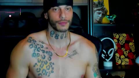 Snapshot of ricky_santos_ chatting on 09/19/25, 12:45 ricky_santos_ online show from 09/19/25, 12:45