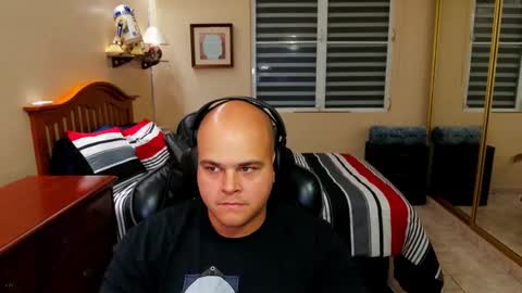 Ricky online show from 02/10/25, 10:40