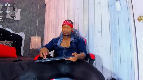 RicoBrowm online show from 12/24/24, 03:38