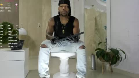 Snapshot of ricobrown777 chatting on 04/19/26, 03:39 RicoBrowm online show from 04/19/26, 03:39