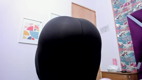 Snapshot of rihanna_abiodun chatting on 02/26/25, 12:49 Rihanna Abiodun online show from 02/26/25, 12:49