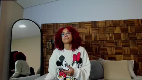 Sara online show from 12/18/25, 09:59