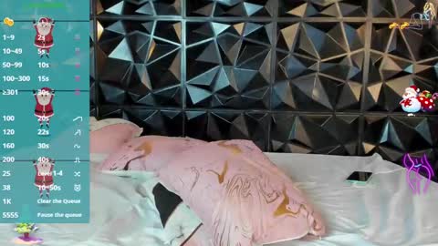 rihanna online show from 12/18/24, 11:30