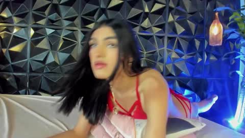 rihanna online show from 01/04/25, 09:20