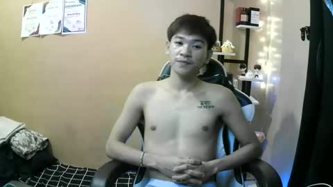 riiichie12 online show from 02/18/26, 06:04