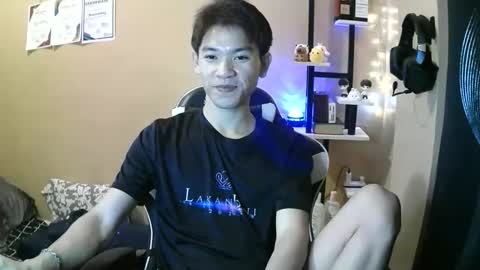 riiichie12 online show from 02/23/26, 05:10