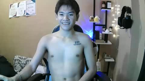 riiichie12 online show from 02/27/26, 04:29