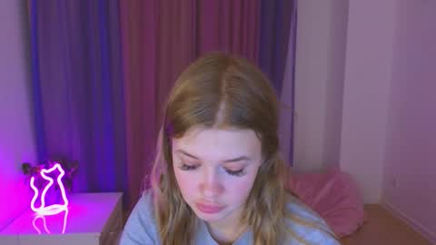 Rina online show from 11/30/25, 09:52