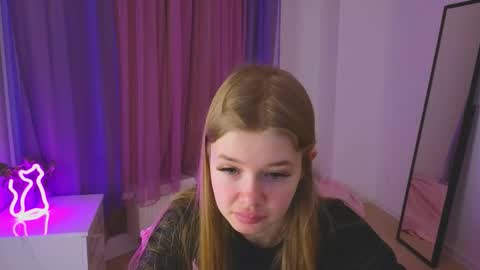 Rina online show from 01/12/26, 10:04