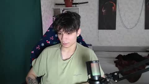 Snapshot of rik_and chatting on 03/01/25, 10:55 Rick online show from 03/01/25, 10:55