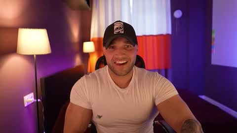 rikadler online show from 03/18/26, 10:07