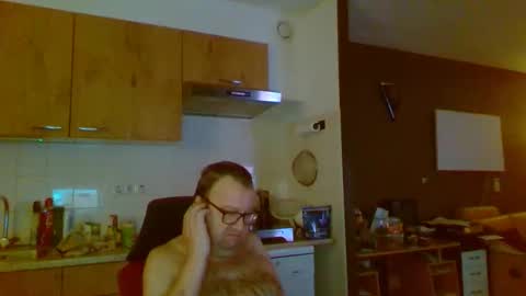 Snapshot of rikkerd55 chatting on 11/08/25, 06:57 rikkerd55 online show from 11/08/25, 06:57