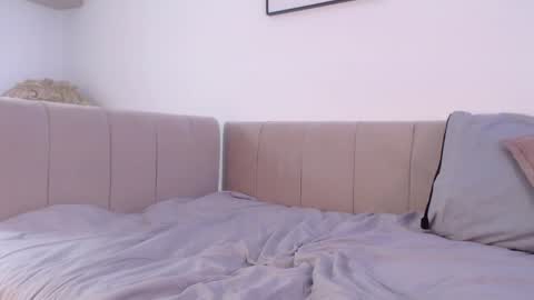 Snapshot of riley_bensongh chatting on 01/31/25, 02:26 Riley online show from 01/31/25, 02:26