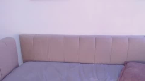 Snapshot of riley_bensongh chatting on 02/26/25, 11:26 Riley online show from 02/26/25, 11:26