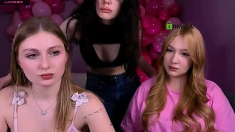 Meow online show from 02/11/26, 08:36