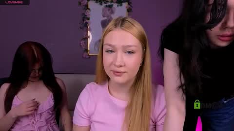 Meow online show from 03/12/26, 08:26