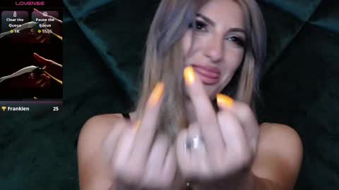 rileylannax online show from 05/13/26, 06:33