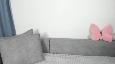 Snapshot of rileymee chatting on 01/09/25, 04:30 rileymee online show from 01/09/25, 04:30