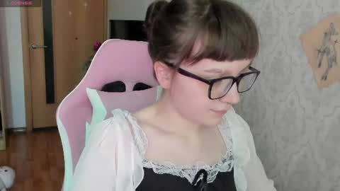 My name is Riley Like my broadcast pls 3 online show from 06/12/26, 04:11