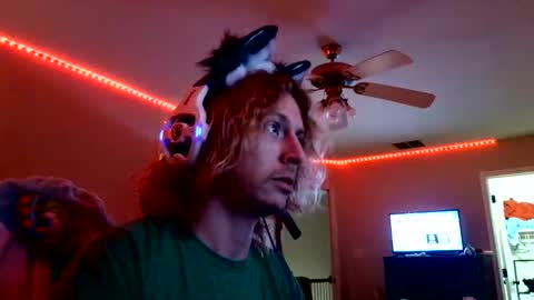TheRealCatNoir online show from 05/17/26, 06:55