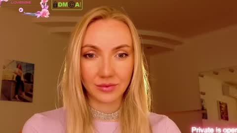 Rina Asty online show from 06/01/26, 03:58