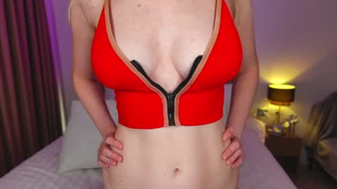 SweetRina online show from 01/06/25, 05:52