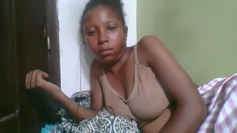 Snapshot of rinah654271 chatting on 02/09/26, 03:05 rinah654271 online show from 02/09/26, 03:05