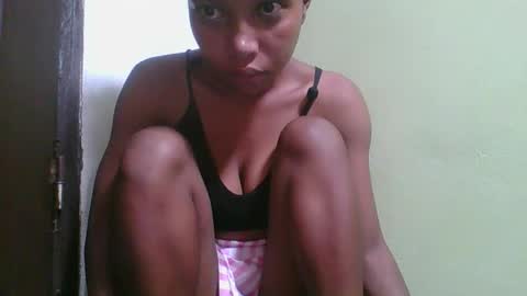 Snapshot of rinah654271 chatting on 02/16/26, 02:29 rinah654271 online show from 02/16/26, 02:29