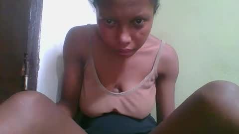 Snapshot of rinah654271 chatting on 02/21/26, 02:51 rinah654271 online show from 02/21/26, 02:51