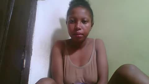 Snapshot of rinah654271 chatting on 02/23/26, 03:15 rinah654271 online show from 02/23/26, 03:15