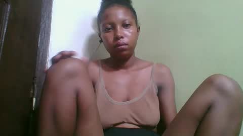 Snapshot of rinah654271 chatting on 02/27/26, 06:46 rinah654271 online show from 02/27/26, 06:46