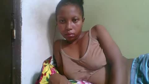 rinah654271 online show from 03/04/26, 07:36